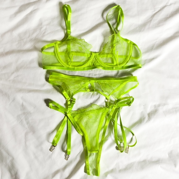 SHEIN Neon Lime Embroidered Mesh Underwire Garter Lingerie Set - Picture 3 of 7